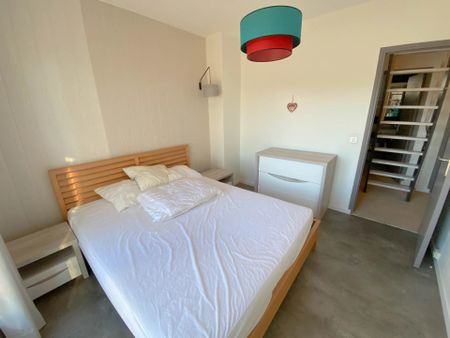 Location Maison 3 pièces 70m² VILLENEUVE LOUBET 06270 - Photo 4