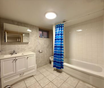 For Lease - 86 Lesmount Avenue Unit# Lower Unit 2, Toronto, Ontario - Photo 3