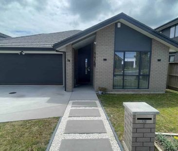 A Place to Call Home in Clarks Beach - Photo 1