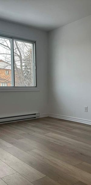 MELATTI LOUER "Salles De Repos": 4 ½ à Louer à LaSalle - Photo 1