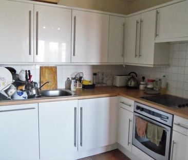 Van Gogh Court, London, , E14 - Photo 3