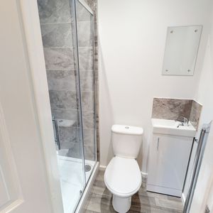 1 Room - House share to rent Farebrother Street, Grimsby DN32 - Photo 3