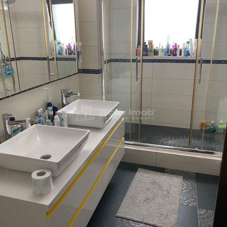 Casa duplex - Tunari - 4 camere - 3 bai - 180mp - 325mp tere - Fotografie 3