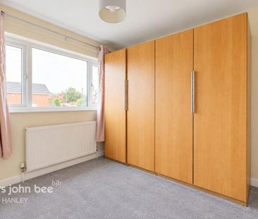 3 bedroom link detached house to rent - Photo 6