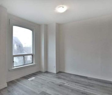 $1,699 / 2 br / 1 ba / 1100 sqft 33 Harvey St unit 1 - Photo 5