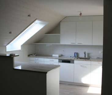 Luminous attic apartment in quiet location! - Photo 5