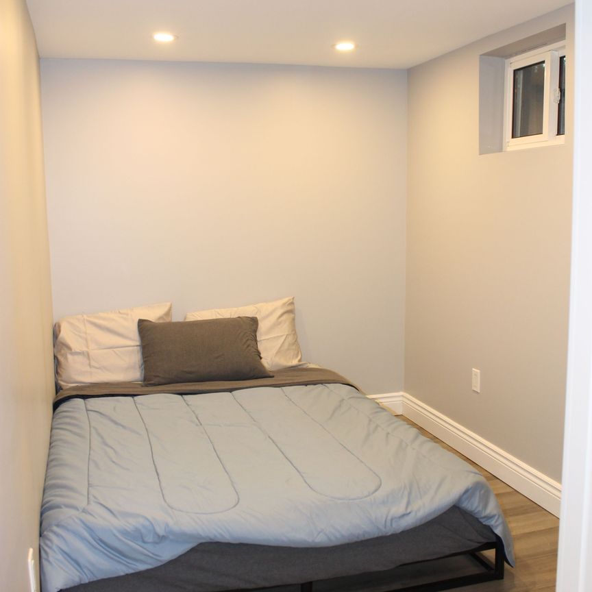 For Lease - 520 Dogwood Avenue, Oshawa, Ontario - Photo 1