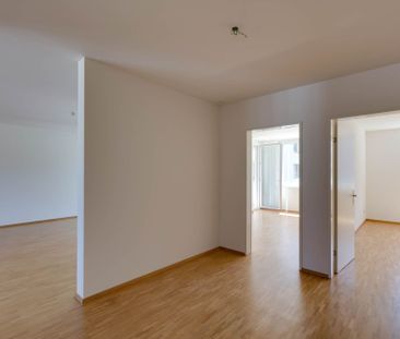 **Grosszügige Erdgeschosswohnung mit Gartensitzplatz** - Photo 4