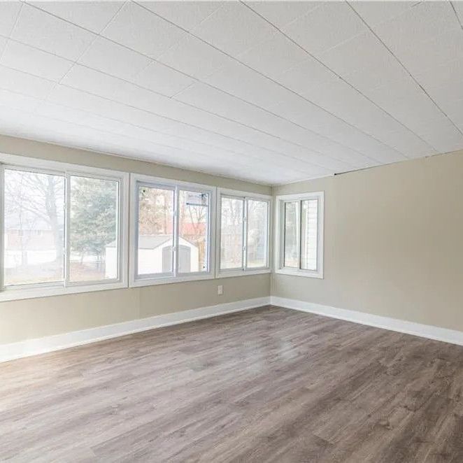 For Lease - 1590 Hartlet Street Unit# main, London East, Ontario - Photo 1