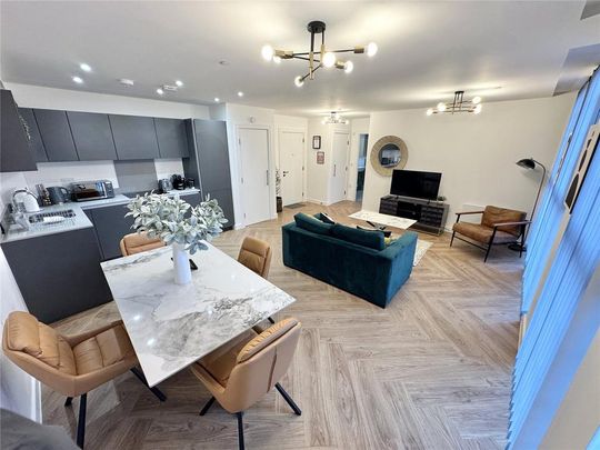 1 bedroom penthouse to rent - Photo 1