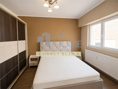 Apartament 2 camere, modern, renovat, ultracentral Ploiesti - Photo 5