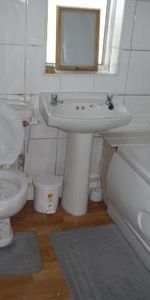 4 bedroom house to rent - Photo 4