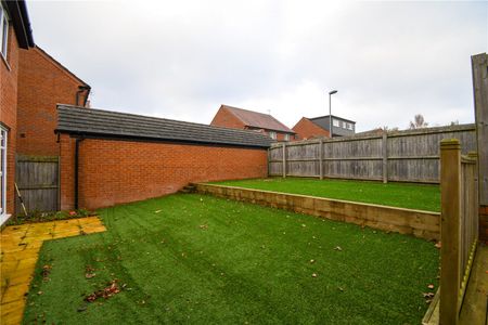 College Way, Eastham, Wirral, CH62 0DF - Photo 4