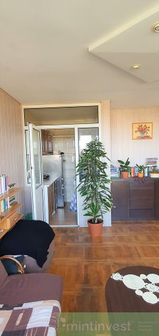 Kawalerka z pięknym widokiem na Panoramę Miasta! - Zdjęcie 3