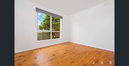 Instantly Inviting - Photo 3