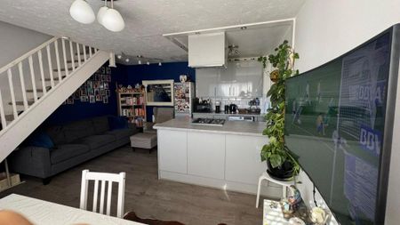 1 bedroom apartment to rent - Photo 3