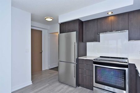 For Lease - 225 Village Green Square Unit# 1308, Toronto, Ontario - Photo 3