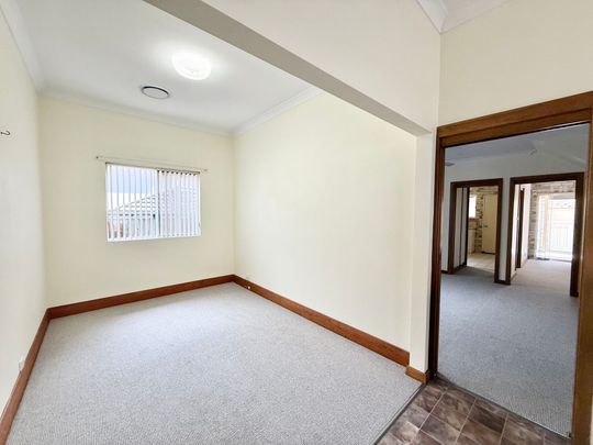 Register Your Attendance Now to Inspect! - Photo 1