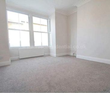 3 bedroom property to rent in Southend On Sea - Photo 4