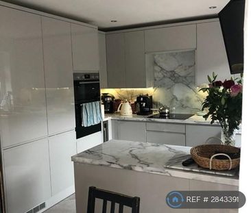 3 bedroom end of terrace house to rent - Photo 6