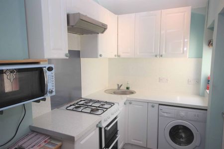 Windsor Street - Photo 4