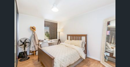 Charming & Spacious Unit / Homette - Photo 5