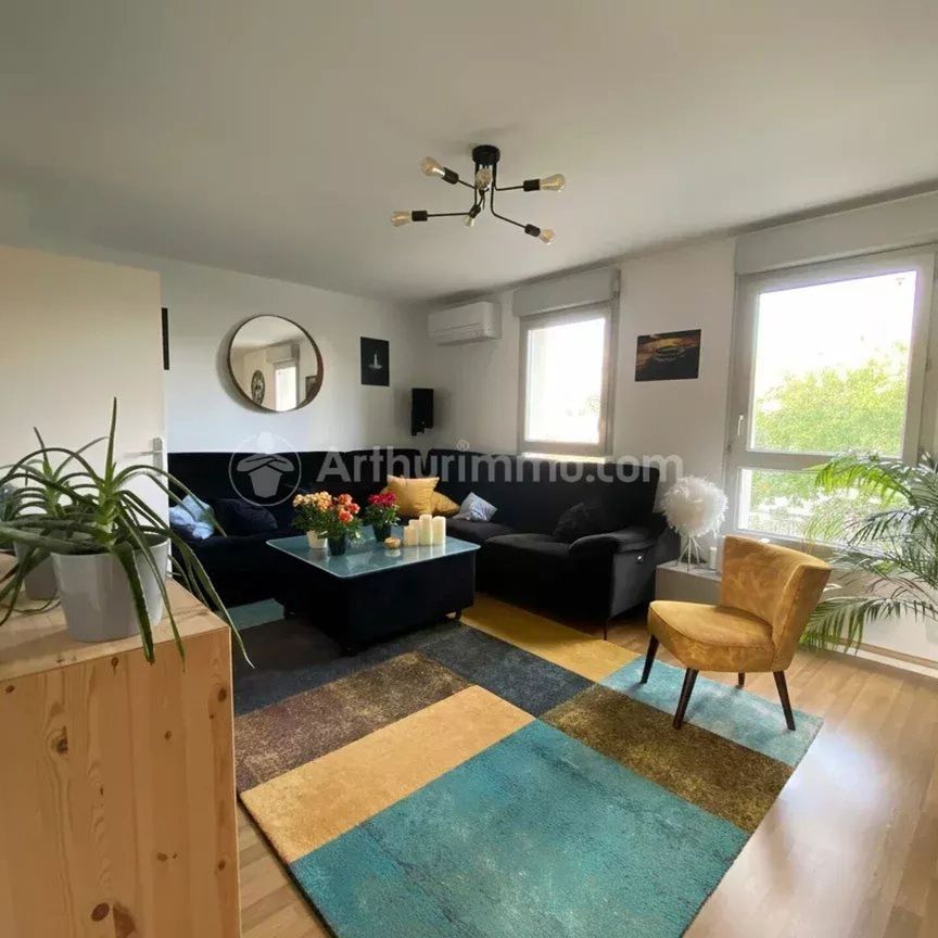 Location Maison 5 pièces 86 m2 à Saint-Pierre-des-Corps - Photo 1