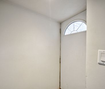 For Lease - 439 Crawford Street Unit# Main, Toronto, Ontario - Photo 6