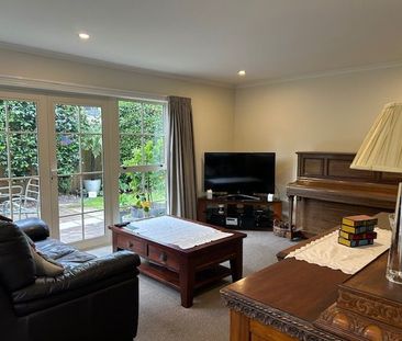 6a Elwyn Pl - Sunny townhouse in Avonhead - Photo 1