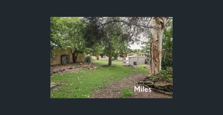 PRIVATE & PEACEFUL IN A GREAT BIG GARDEN SETTING - Photo 5