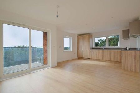 William House, Ringers Road, Bromley, Greater London, BR1 - Photo 2