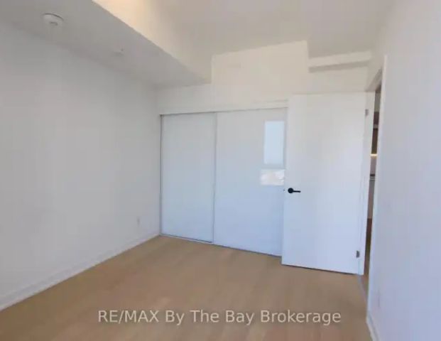 502 - 31 HURON STREET | 502 - 31 HURON STREET, Collingwood - Photo 1