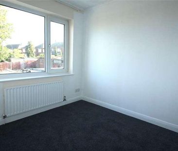 St. Francis Avenue, Gravesend, Kent, DA12 - Photo 5