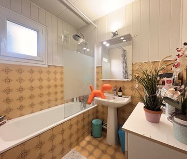 T3 spacieux – 74 m2 avec balcon et garage - Photo 5