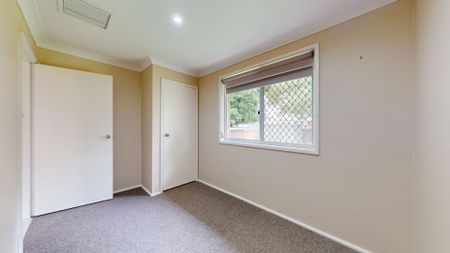 Family Home with Plenty of Space - Photo 4