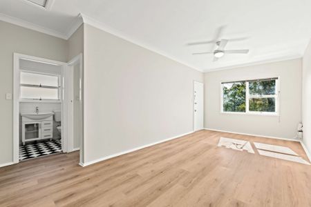 BRIGHT, LIGHT & AIRY - Photo 4