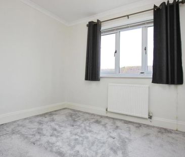 Available in October is this two double bedroom house offered to th... - Photo 3