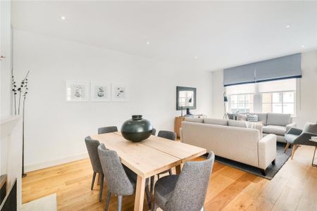 3 bedroom mews to rent - Photo 2
