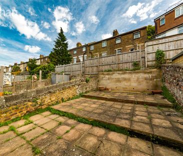 7 bedroom house to rent - Photo 1