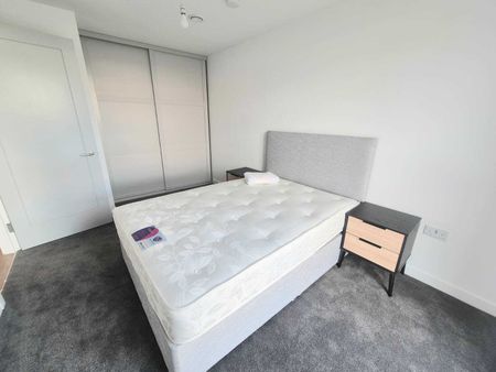 Cow Green, Halifax - Photo 3