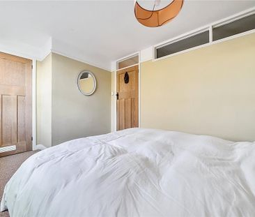 3 bedroom cottage to rent - Photo 2
