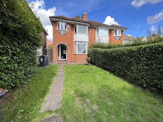3 bedroom semi-detached house to rent - Photo 1