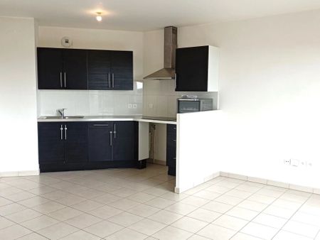 Location Appartement 2 pièces 44 m2 à Créteil - Photo 2