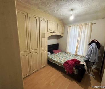 2 bedroom property to rent in St Helens - Photo 2