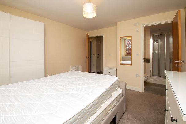 2 bedroom house to rent - Photo 1