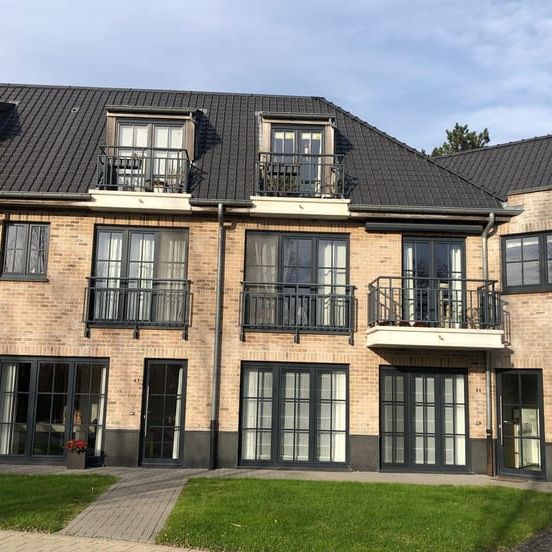 Appartement te huur - Photo 1