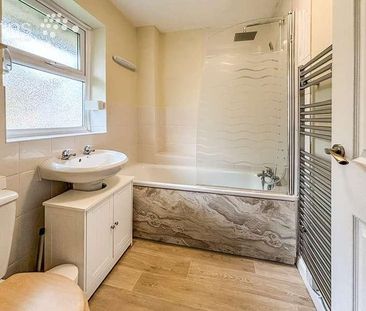 Lysander Close, Woodley, Reading, RG5 - Photo 5