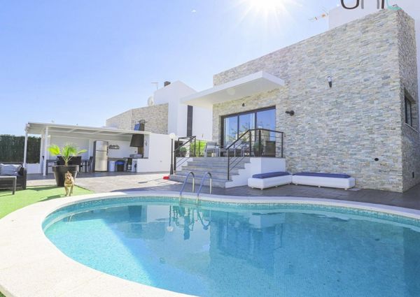 Detached Villa · Long time Rental