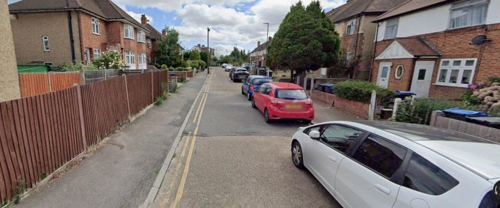 2 bedroom maisonette to rent - Photo 1