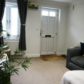 Palmer Close - Photo 1